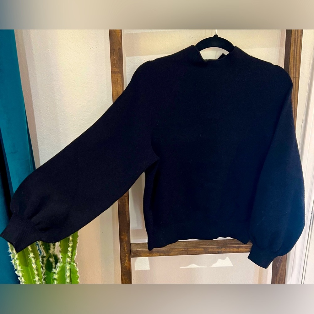 Anthropologie black mock-neck, lantern-sleeve sweater Sz XS